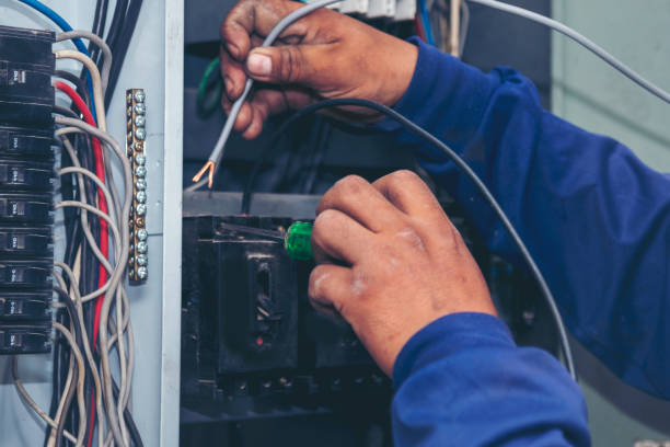 Best Emergency Electrical Repair  in Justice, IL
